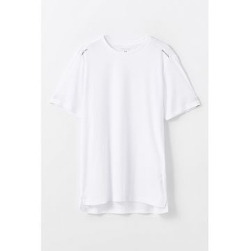 Tricou cu decolteu rotund si detalii reflectorizante