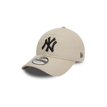 Sapca baseball cu monograma brodata