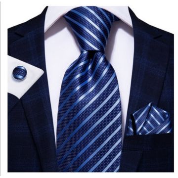 Set cravata + batista + butoni - matase - model 38