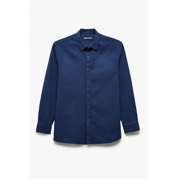 Camasa slim fit cu guler ascutit