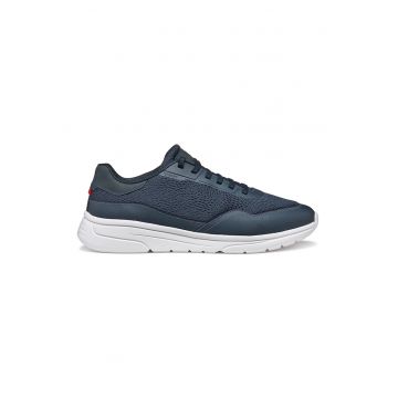 Pantofi sport cu insertii de material textil