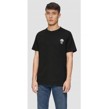 Tricou barbati cu decolteu la baza gatului - croiala Regular Fit -