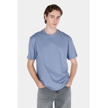 Tricou cu decolteu la baza gatului si maneci cazute