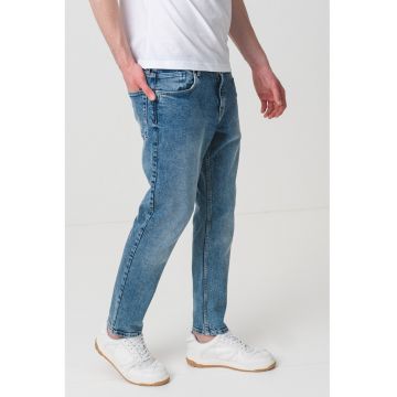 Blugi din amestec de bumbac organic