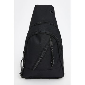 Geanta sling cu bareta ajustabila