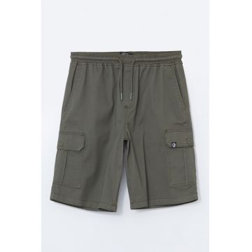 Pantaloni scurti cu snururi
