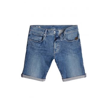 - Pantaloni scurti slim-fit din denim cu aspect decolorat