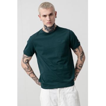 Tricou cu logo brodat