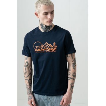 Tricou cu logo si decolteu la baza gatului