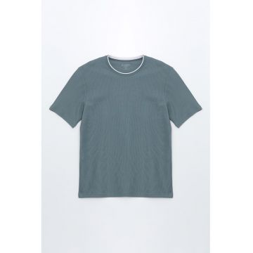 Tricou din amestec de bumbac cu model uni