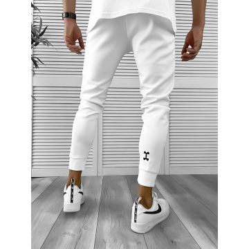 Pantaloni de trening albi  silon  conici  cu mic defect DEF745 D3-5.4