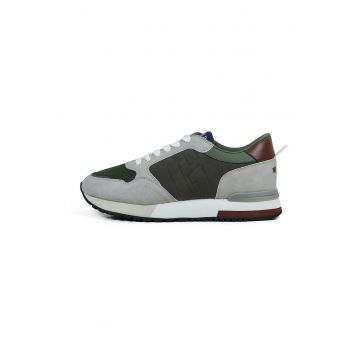 Pantofi sport cu insertii din plasa