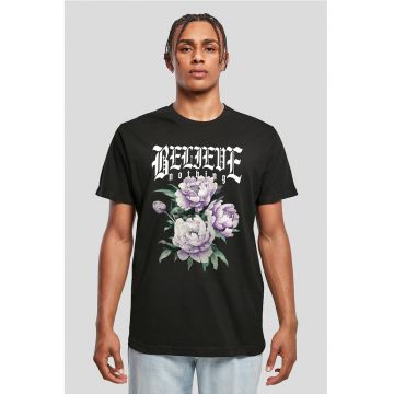 Tricou cu decolteu la baza gatului si model grafic