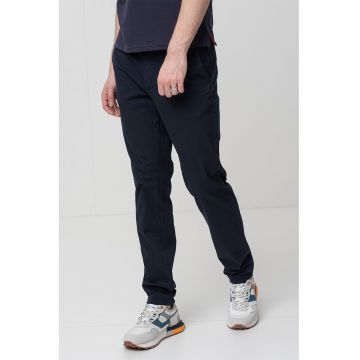 Pantaloni chino cu talie medie