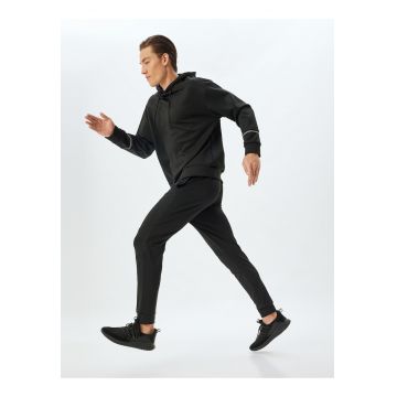 Pantaloni de trening conici cu snur
