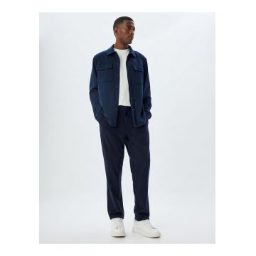 Pantaloni de trening cu talie medie si snur