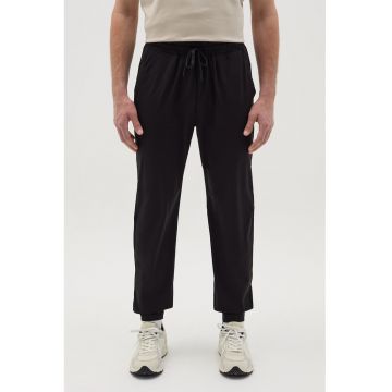 Pantaloni jogger cu protectie UV
