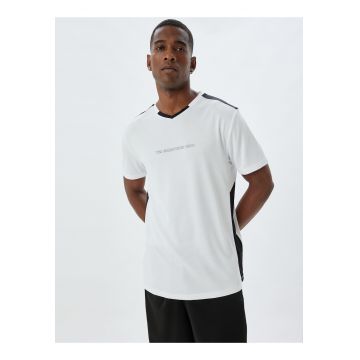 Tricou cu decolteu in V si benzi laterale contrastante