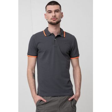 Tricou polo cu detalii dungi