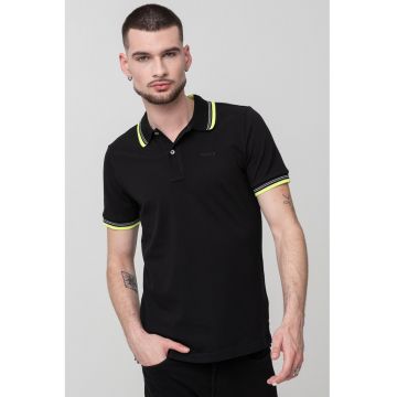 Tricou polo cu detalii dungi