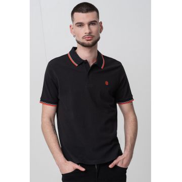 Tricou polo din material pique si logo discret - Rosu/Negru