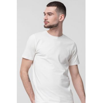 Tricou uni cu decolteu la baza gatului