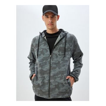 Hanorac cu imprimeu camuflaj
