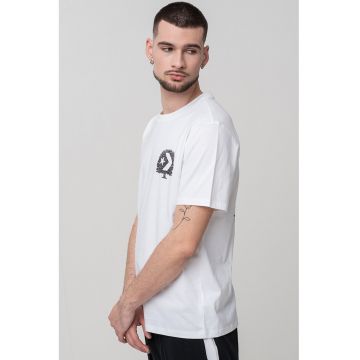 Tricou cu decolteu la baza gatului si detaliu logo