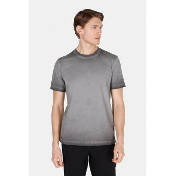 Tricou cu imprimeu pe partea din spate