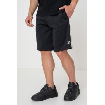Bermude cu croiala ampla pentru fitness