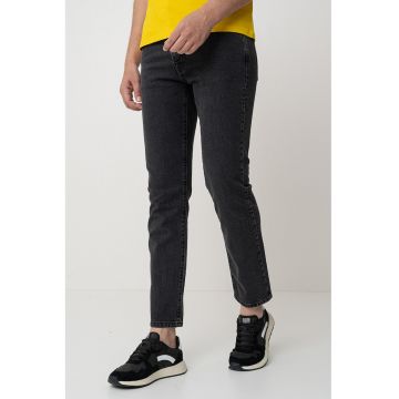 Blugi slim fit cu aspect decolorat
