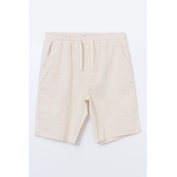 Pantaloni scurti cu snur