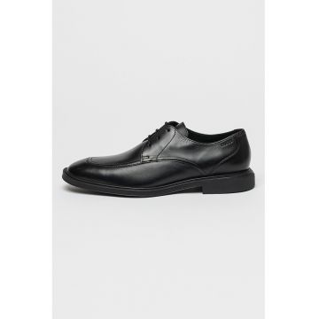 Pantofi uni de piele