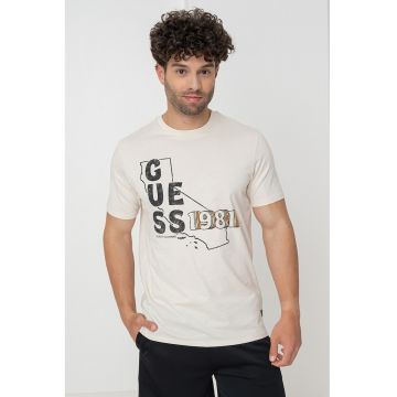 Tricou cu decolteu la baza gatului si logo