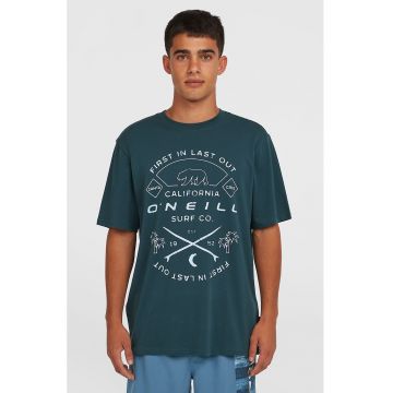 Tricou cu imprimeu si decolteu la baza gatului