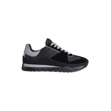 Pantofi sport cu detalii de piele intoarsa