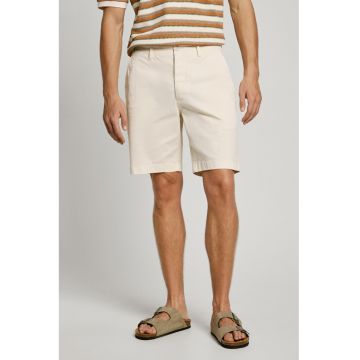 Bermude chino