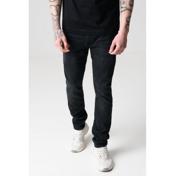 Blugi slim fit
