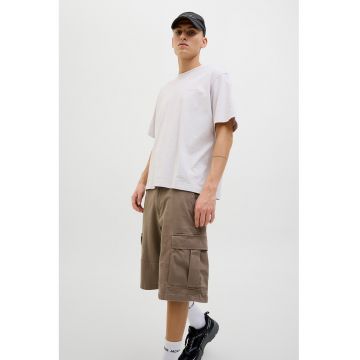 Pantaloni scurti cargo relaxed fit cu buzunare laterale