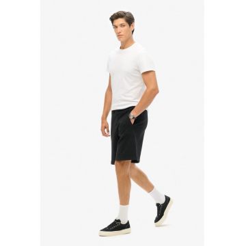 Pantaloni scurti cu logo brodat Essential