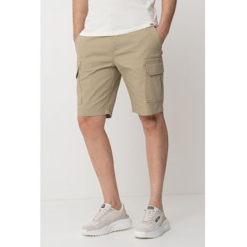 Pantaloni scurti din bumbac cu buzunare cu clapa