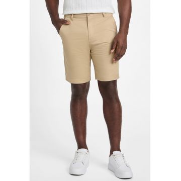 Pantaloni scurti uni din amestec de in