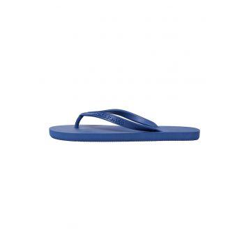 Papuci flip-flop de cauciuc
