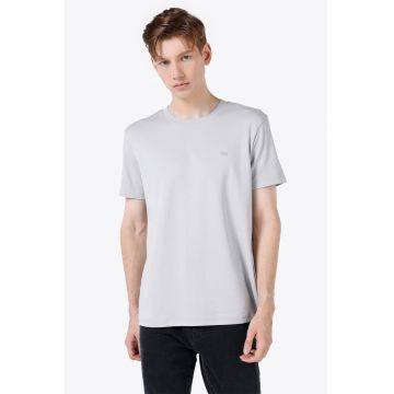 Tricou din bumbac cu decolteu la baza gatului