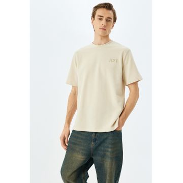 Tricou din bumbac cu decolteu la baza gatului