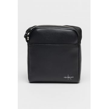 Geanta crossbody din piele ecologica cu detaliu logo