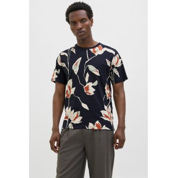 Tricou cu decolteu la baza gatului si imprimeu