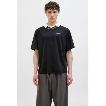 Tricou polo lejer cu maneci raglan