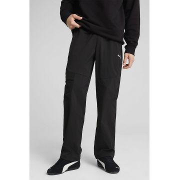 Pantaloni de trening drepti cu buzunare laterale
