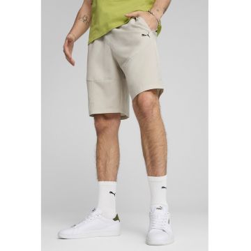 Pantaloni scurti cu buzunare laterale